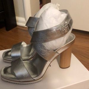 EUC Halston High Heel Metallic Silver Sandals